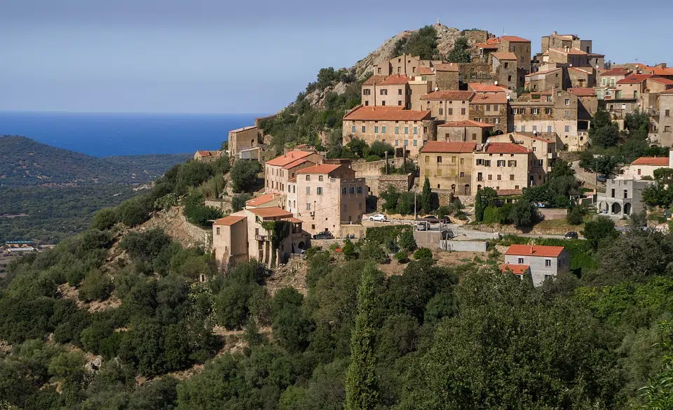 Dans quelle ville investir en Corse ?