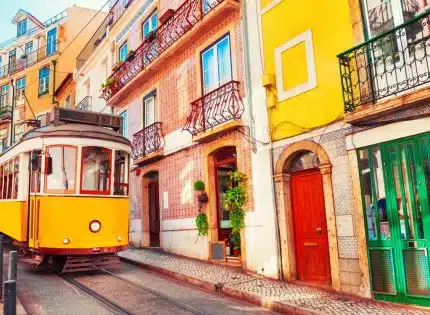 Quelles démarches administratives faire lors d’un déménagement au Portugal ?